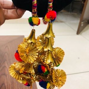 Everything at rs 169